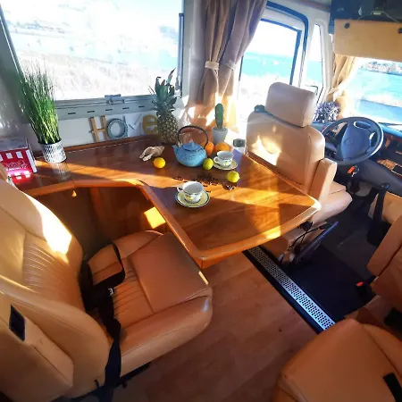 Rent An Autostar Rv With Blue Classics Luksustelt Portimão